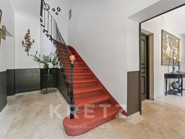 Maison Avignon - 8 chambres - 585m²