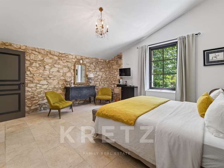 Maison Avignon - 8 chambres - 585m²