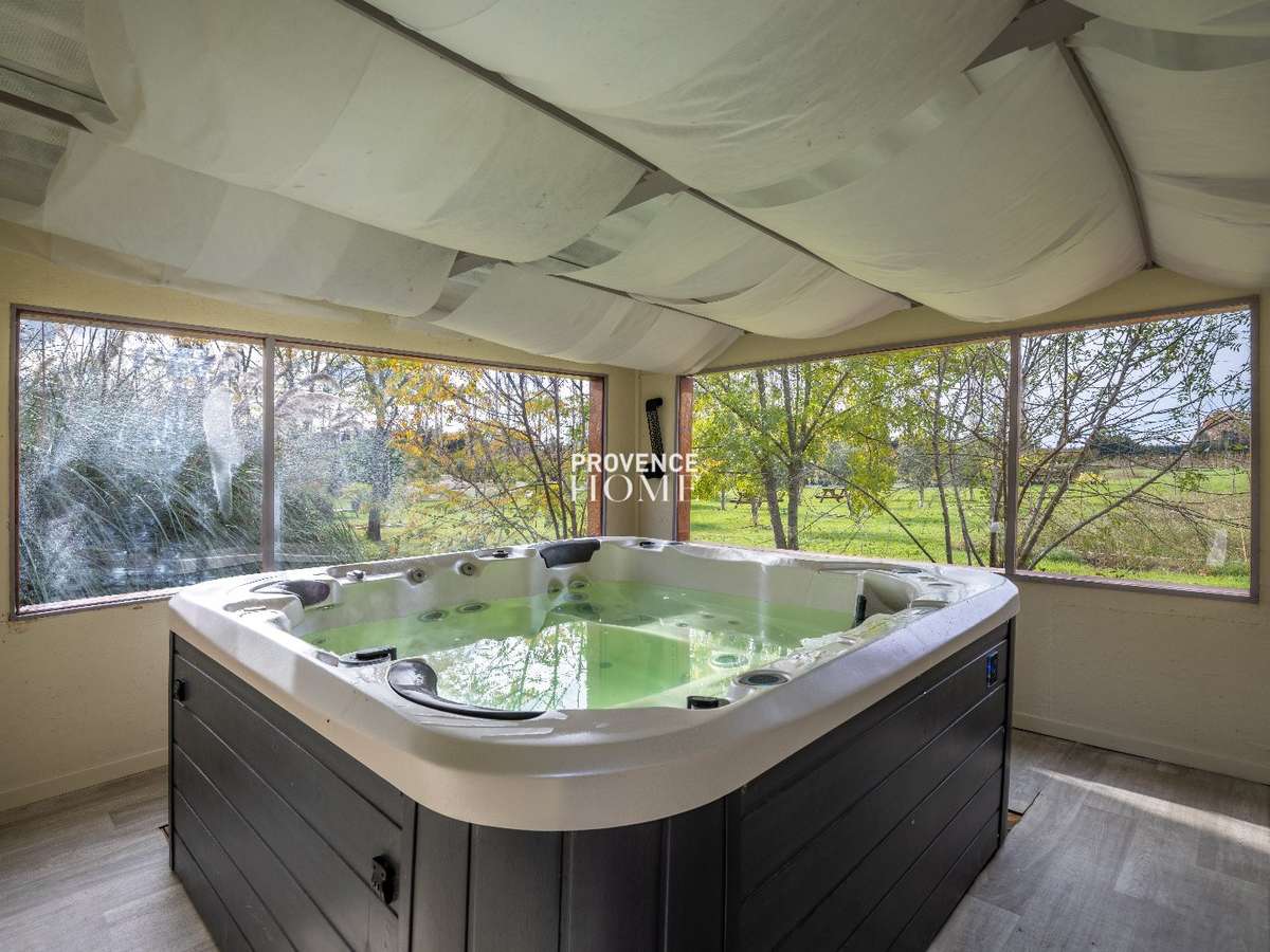 Property Avignon