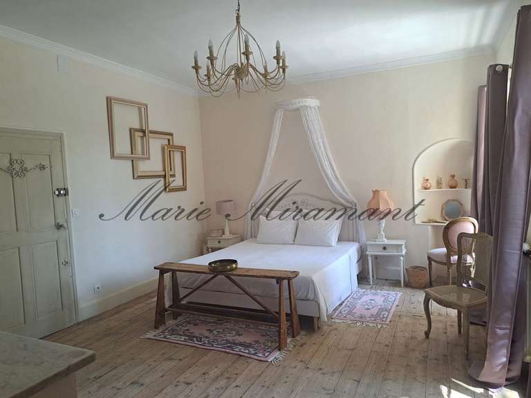 Propriété Avignon - 19 chambres - 900m²