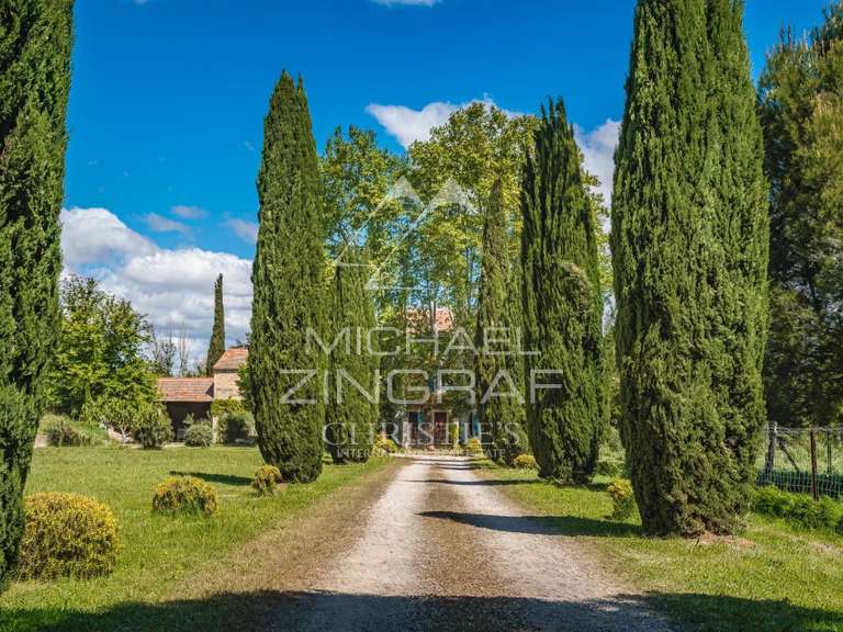 Propriété Avignon - 8 chambres - 700m²