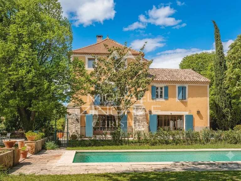 Propriété Avignon - 8 chambres - 700m²