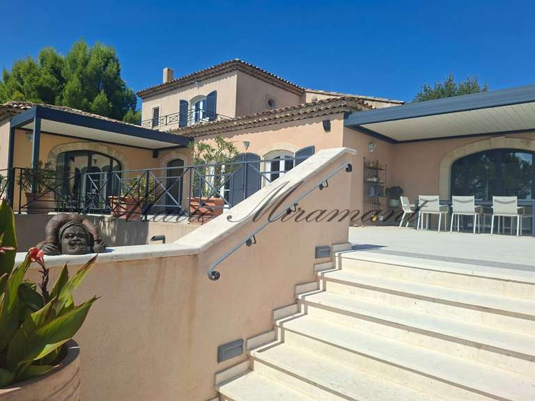 Propriété Avignon - 5 chambres - 400m²
