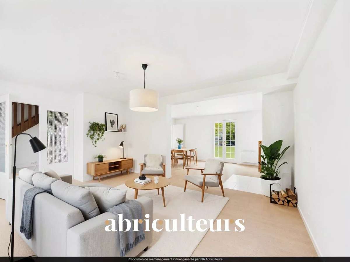 House Avilly-Saint-Léonard