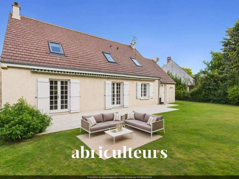 Maison Avilly-Saint-Léonard - 4 chambres - 145m²
