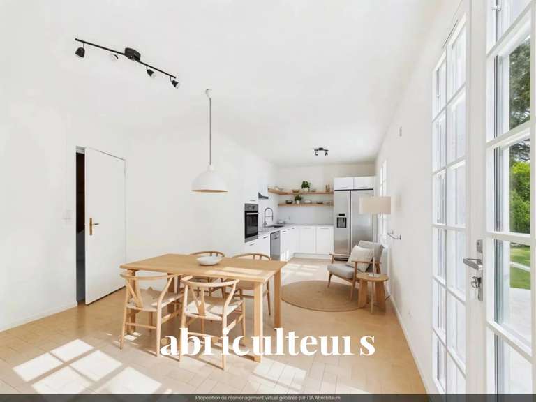 Maison Avilly-Saint-Léonard - 4 chambres - 145m²