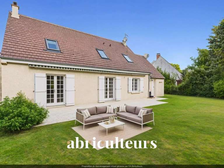 Maison Avilly-Saint-Léonard - 4 chambres - 145m²