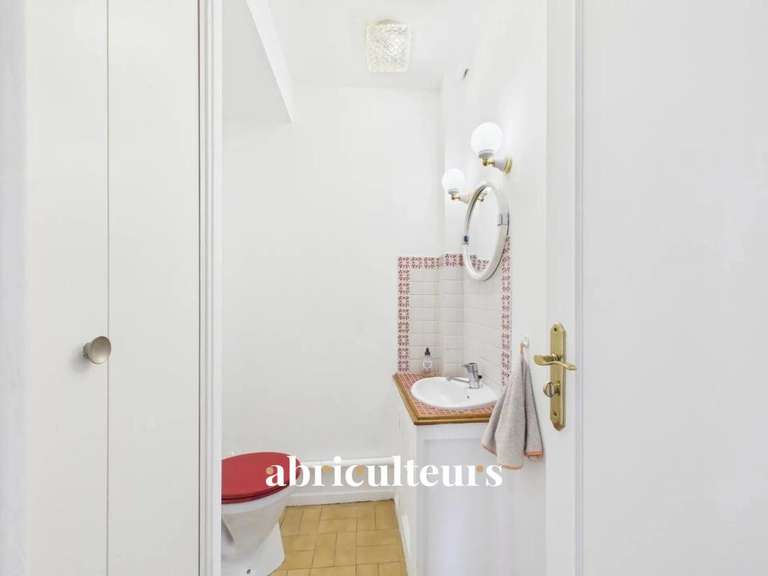 Maison Avilly-Saint-Léonard - 4 chambres - 150m²