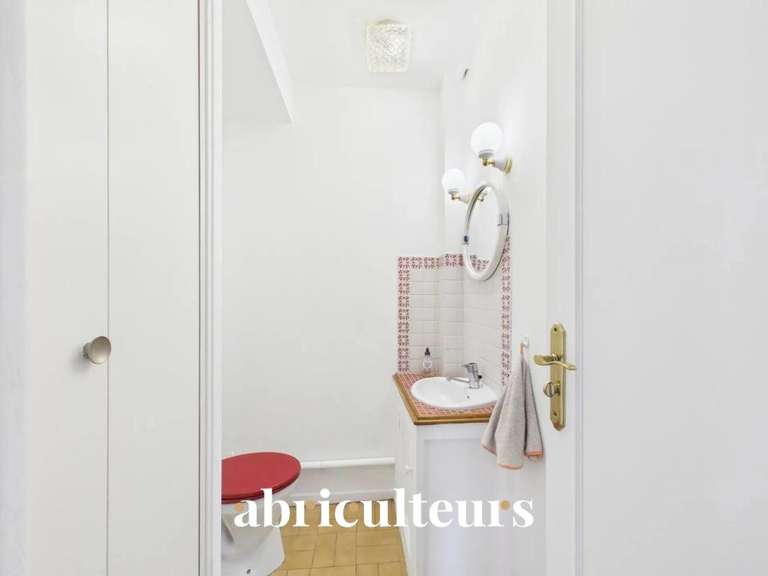 Maison Avilly-Saint-Léonard - 4 chambres - 150m²