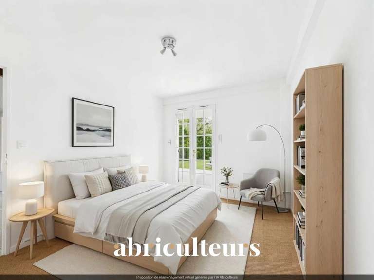 Maison Avilly-Saint-Léonard - 4 chambres - 150m²