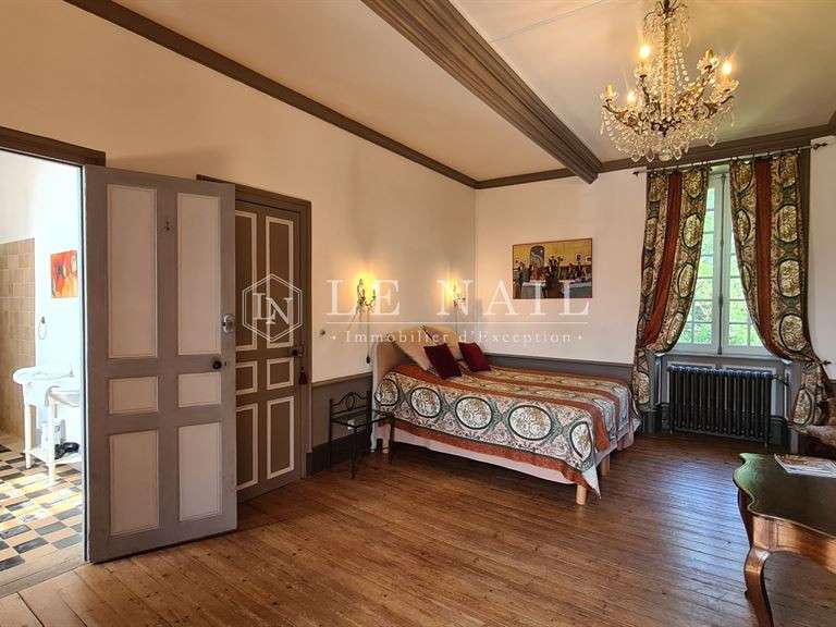 Propriété Avranches - 7 chambres - 380m²