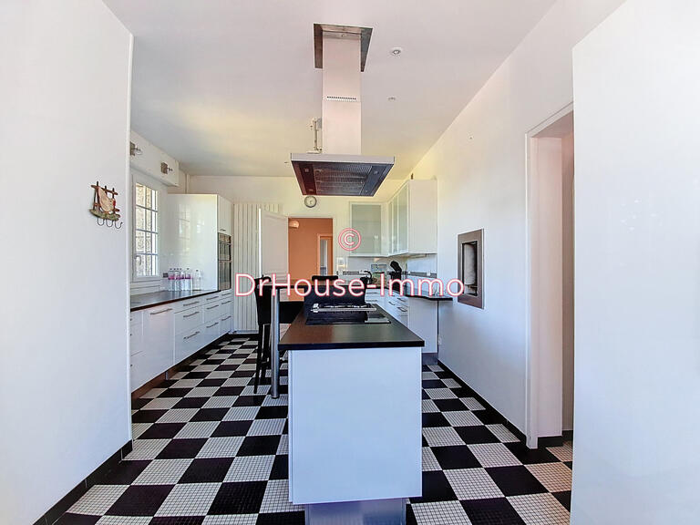 Villa Avranches - 7 bedrooms - 286m²