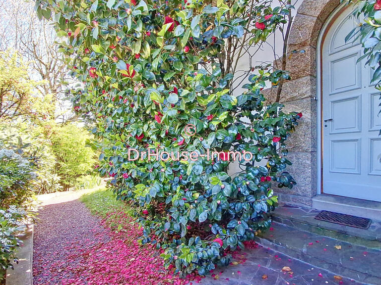Villa Avranches - 7 bedrooms - 286m²
