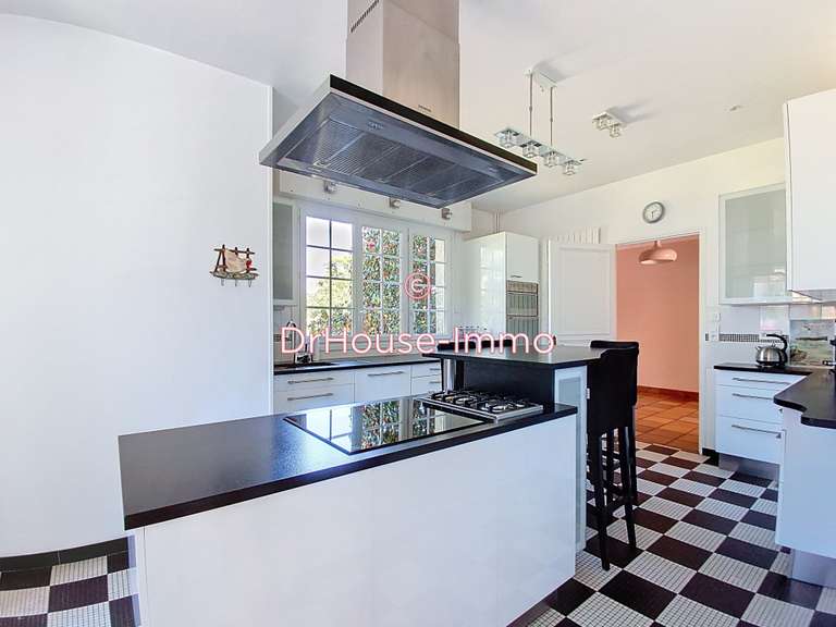 Villa Avranches - 5 chambres - 286m²