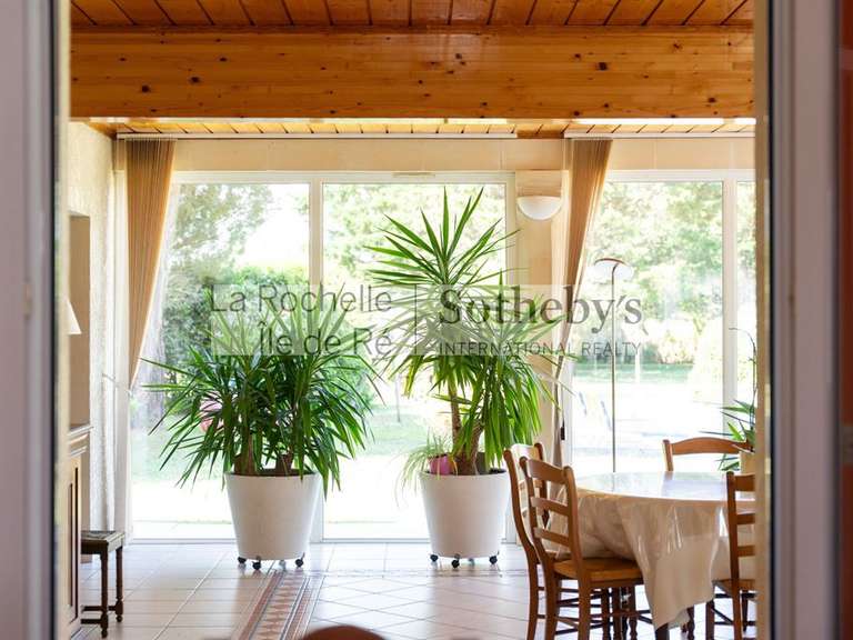 Maison Aytré - 5 chambres - 240m²