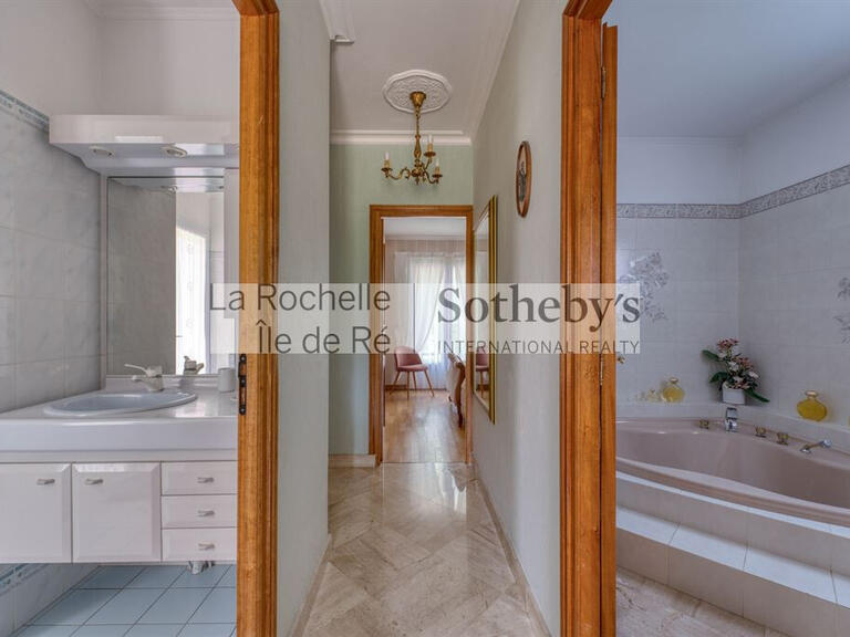 House Aytré - 240m²
