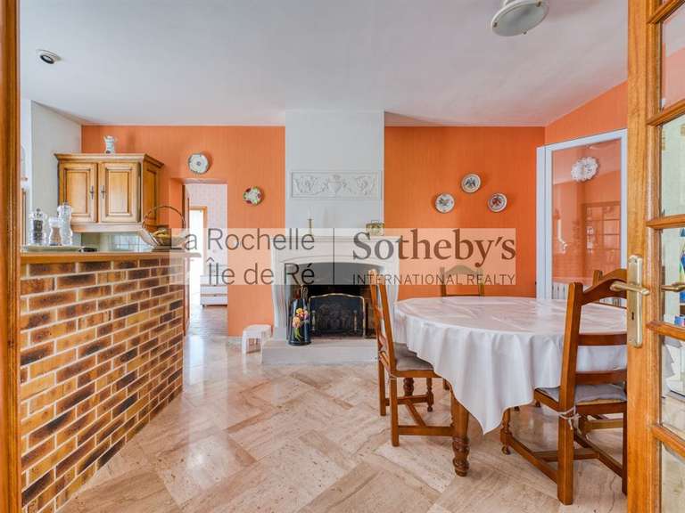 Maison Aytré - 5 chambres - 240m²