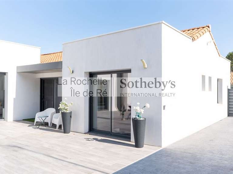 Maison Aytré - 3 chambres - 158m²