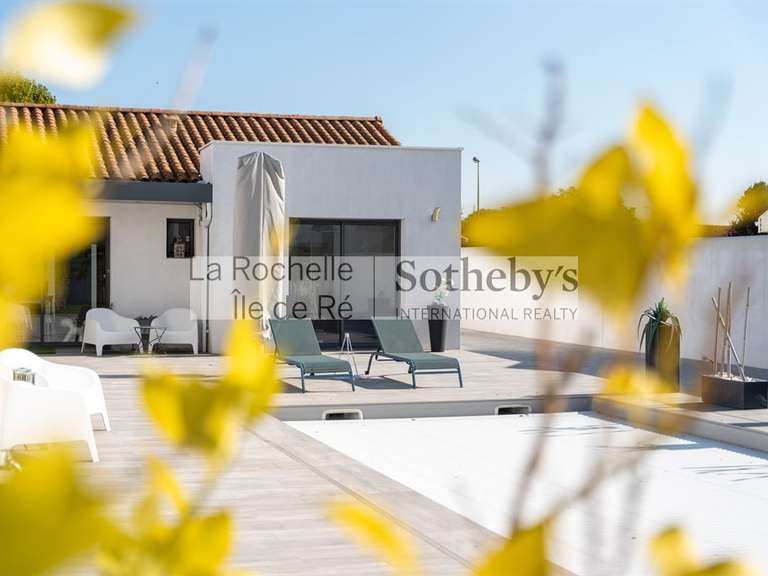 Maison Aytré - 3 chambres - 158m²