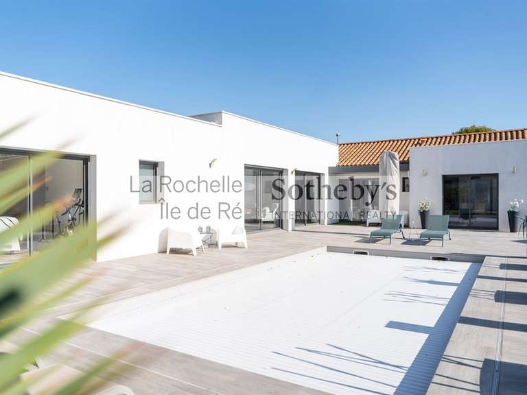 Maison Aytré - 3 chambres - 158m²