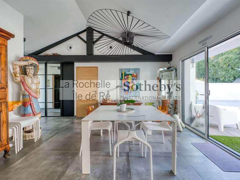 Maison Aytré - 3 chambres - 158m²