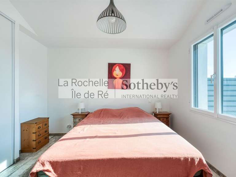 Maison Aytré - 3 chambres - 158m²