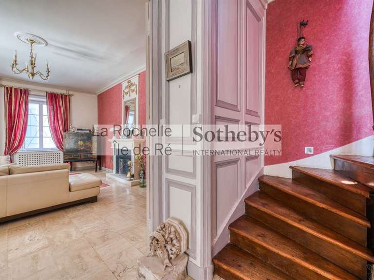 Maison Aytré - 4 chambres - 193m²
