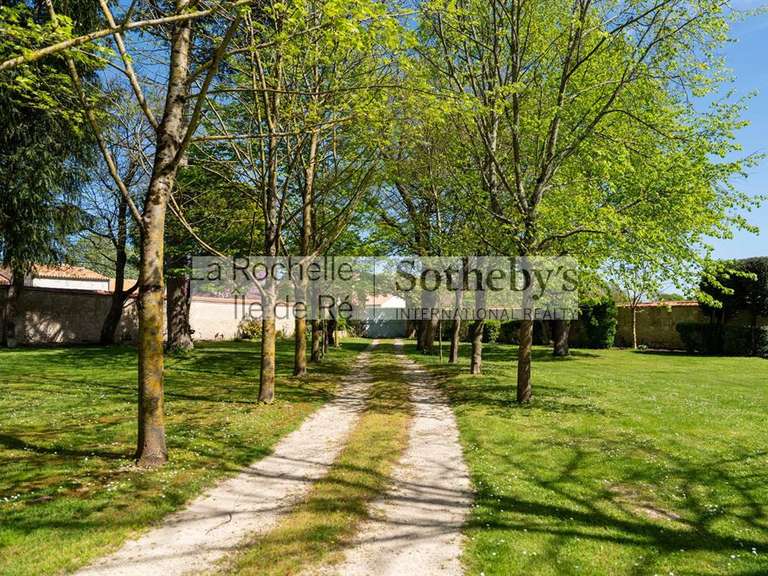 Maison Aytré - 4 chambres - 193m²