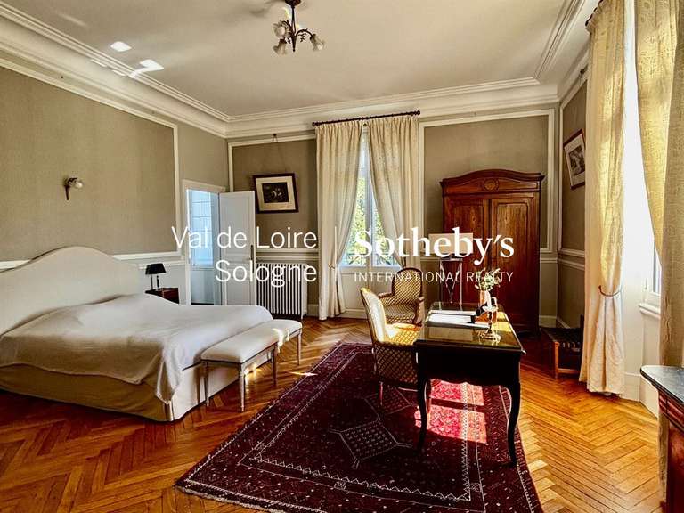 Château Azay-le-Rideau - 17 chambres - 1190m²