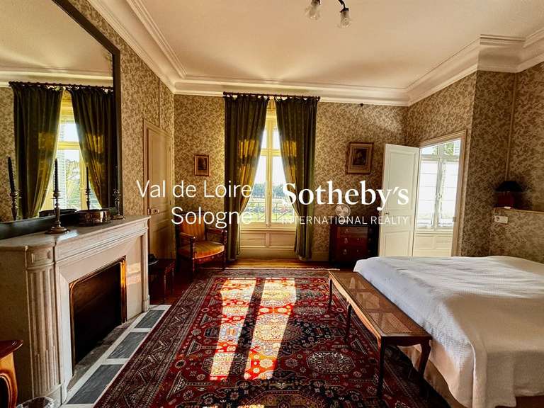 Château Azay-le-Rideau - 17 chambres - 1190m²