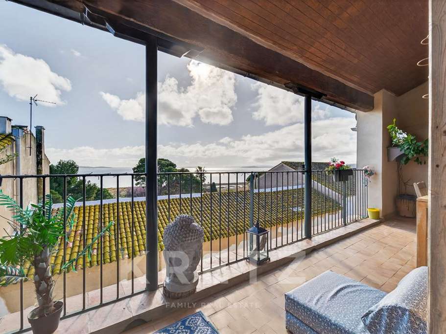 Maison Bages