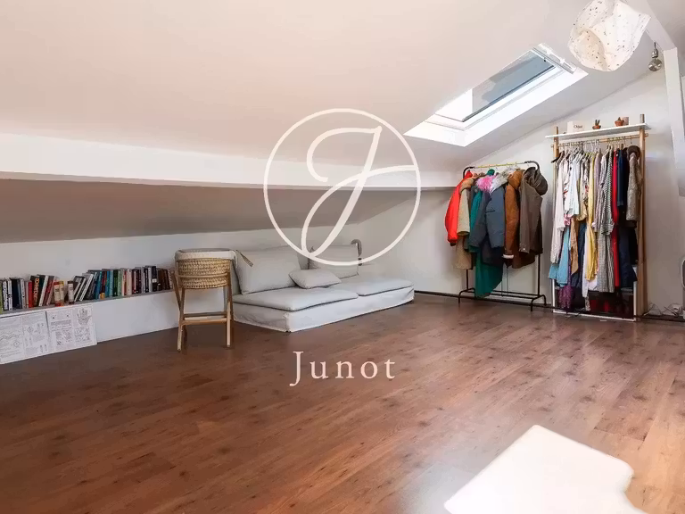 Maison Bagnolet - 3 chambres - 264m²