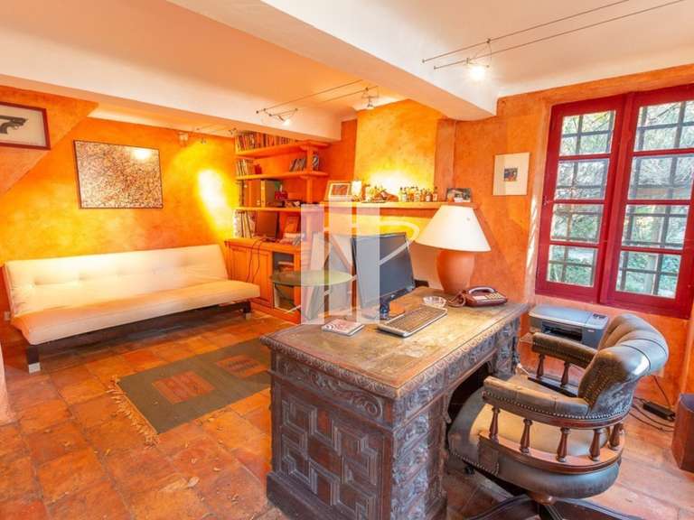 Maison Bagnols-en-Forêt - 10 chambres - 600m²