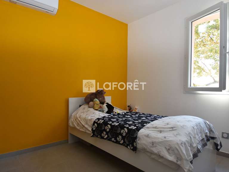 House Bagnols-en-Forêt - 3 bedrooms - 109m²