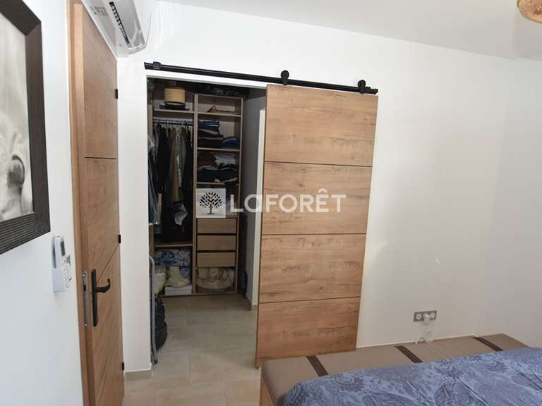 House Bagnols-en-Forêt - 3 bedrooms - 109m²