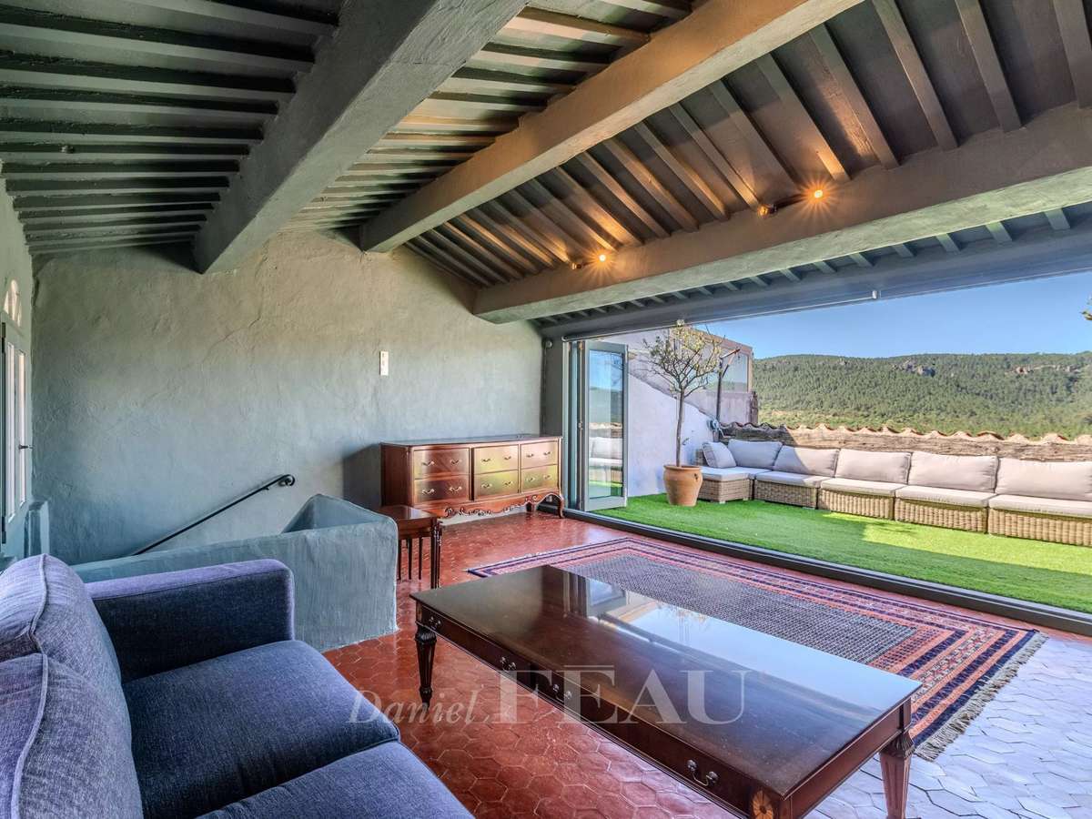 House Bagnols-en-Forêt