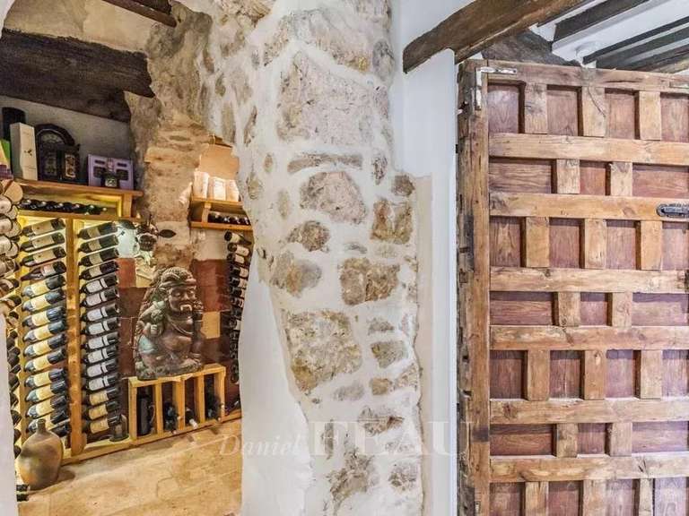 House Bagnols-en-Forêt - 4 bedrooms - 240m²