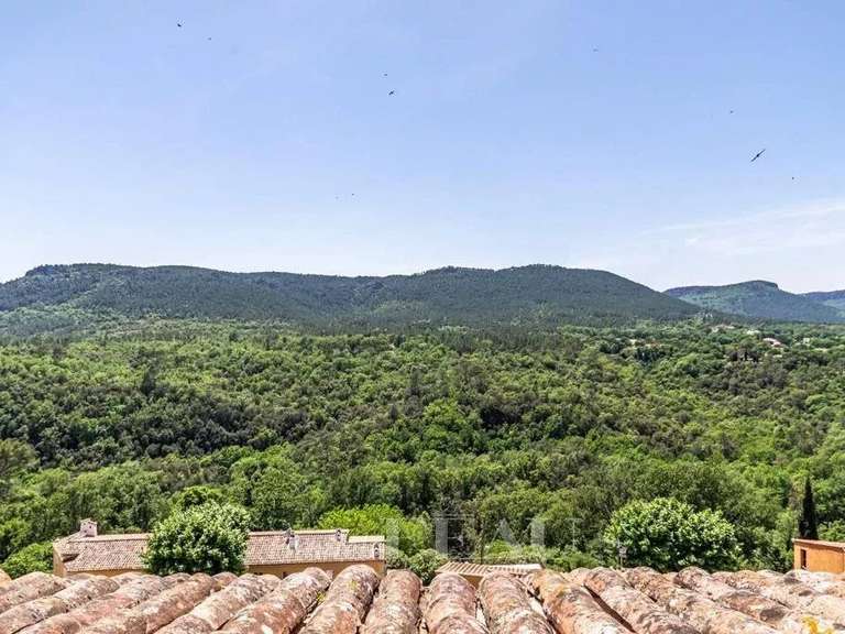 House Bagnols-en-Forêt - 4 bedrooms - 240m²