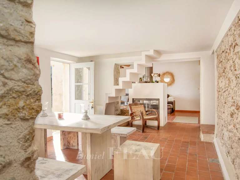 House Bagnols-en-Forêt - 4 bedrooms - 111m²