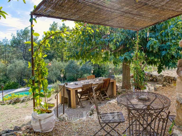 House Bagnols-en-Forêt - 4 bedrooms - 111m²