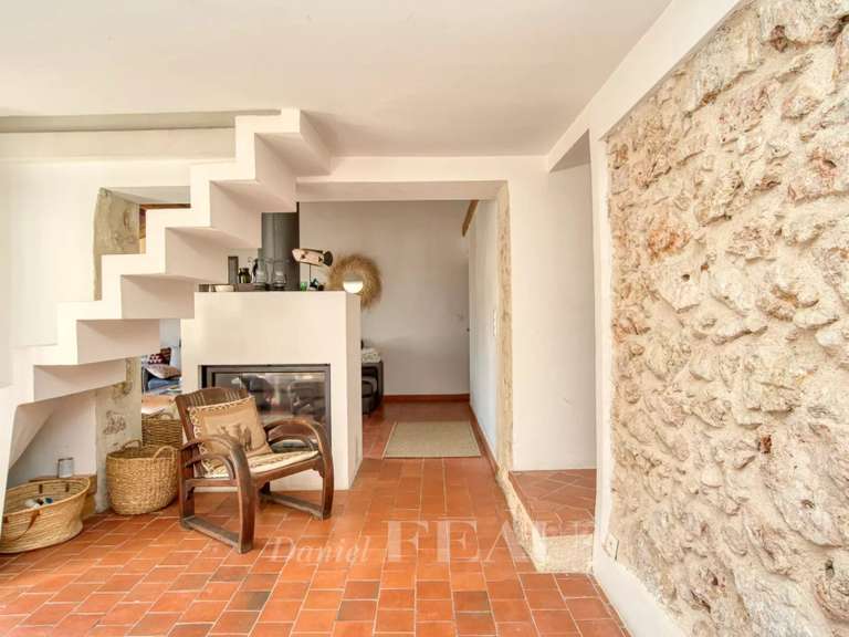 House Bagnols-en-Forêt - 4 bedrooms - 111m²