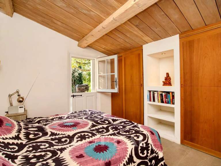 House Bagnols-en-Forêt - 4 bedrooms - 111m²