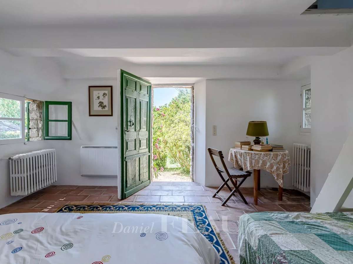 House Bagnols-en-Forêt