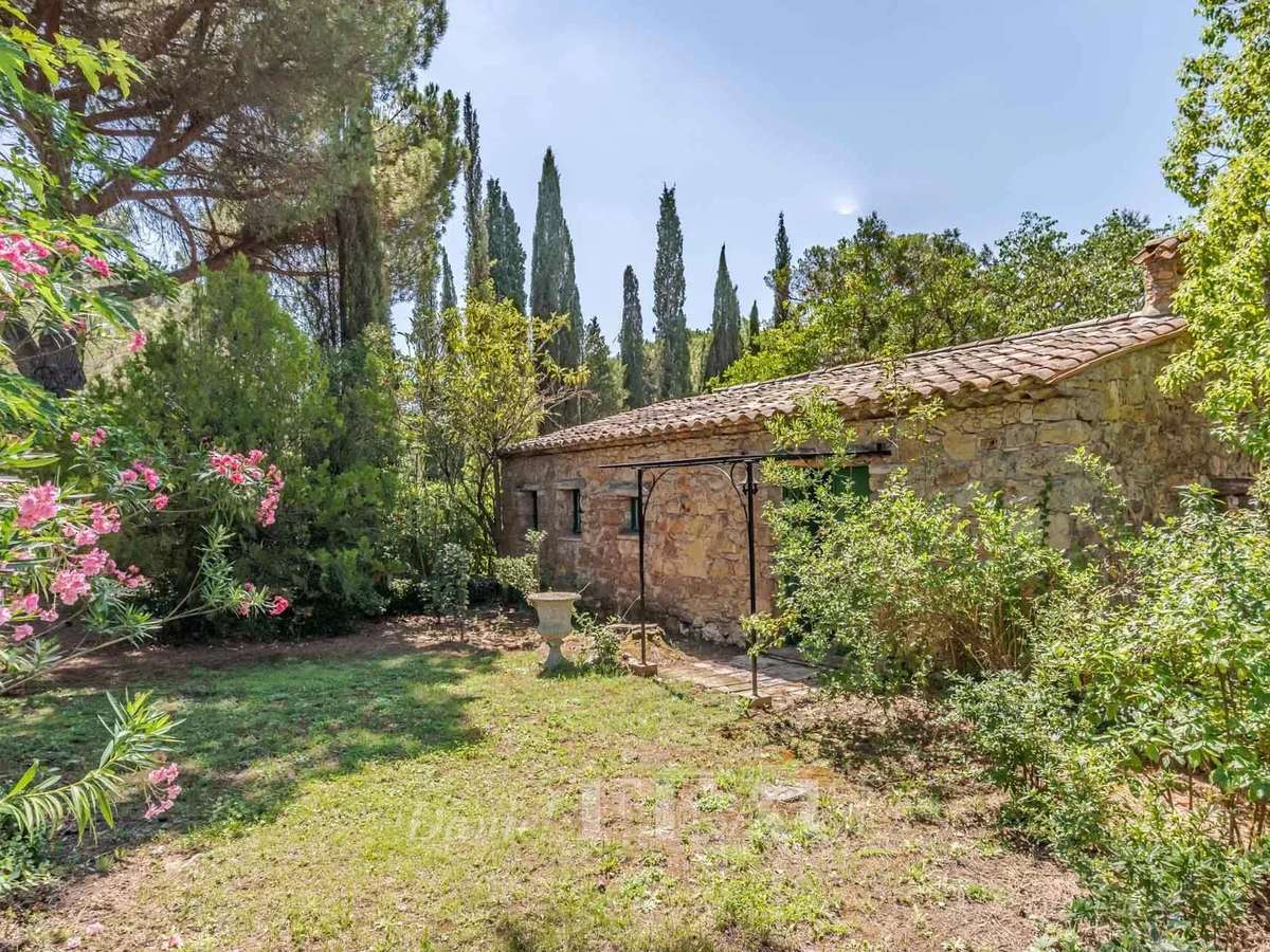 House Bagnols-en-Forêt