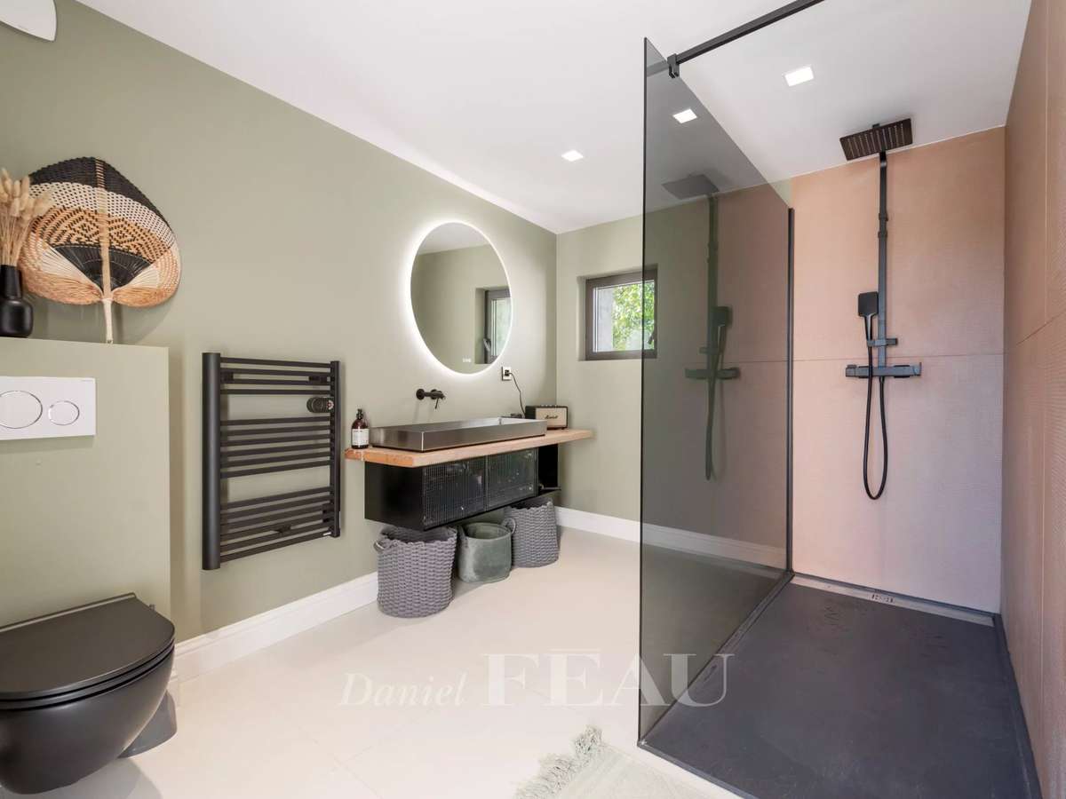 House Bagnols-en-Forêt