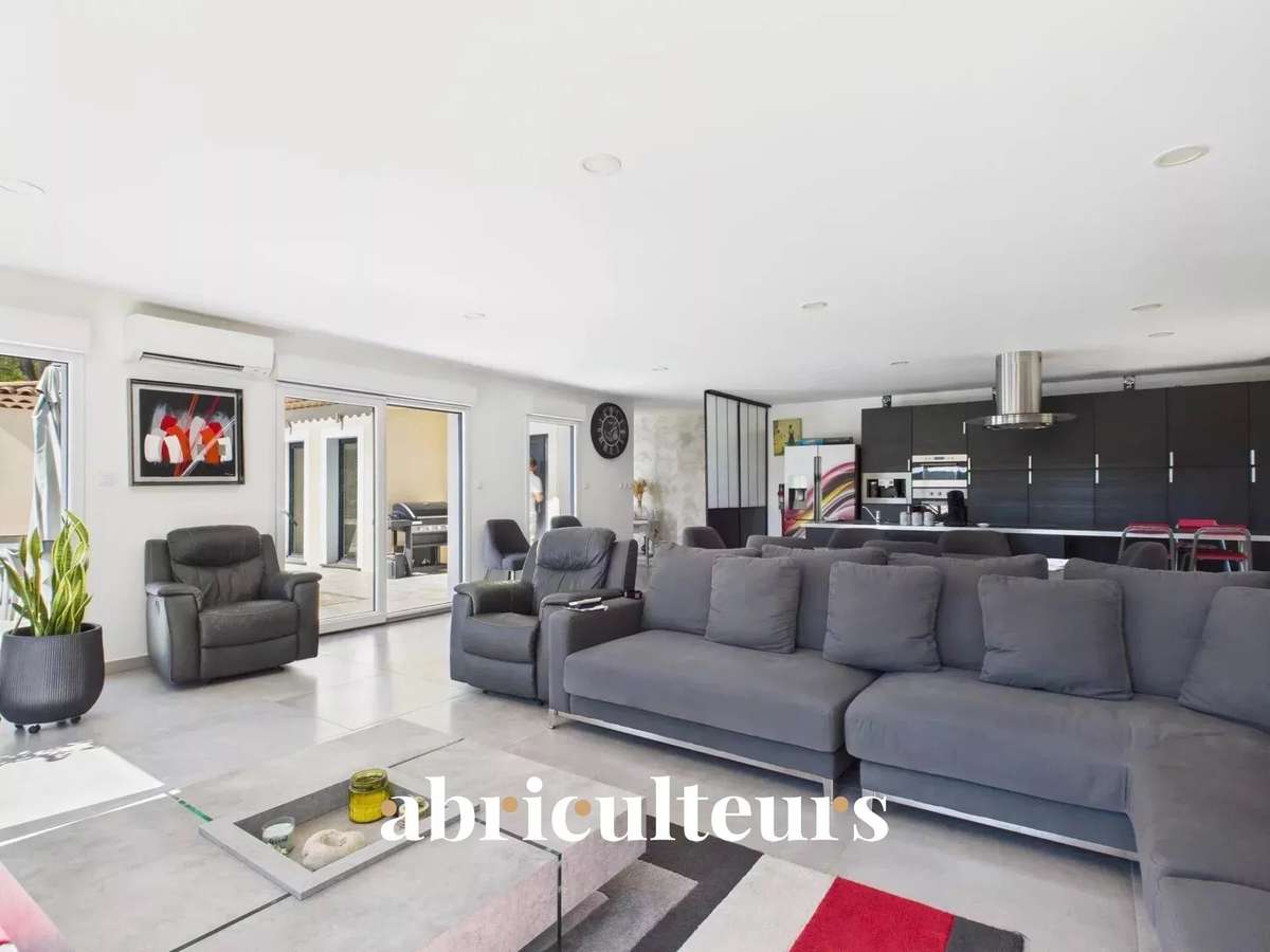 House Bagnols-en-Forêt