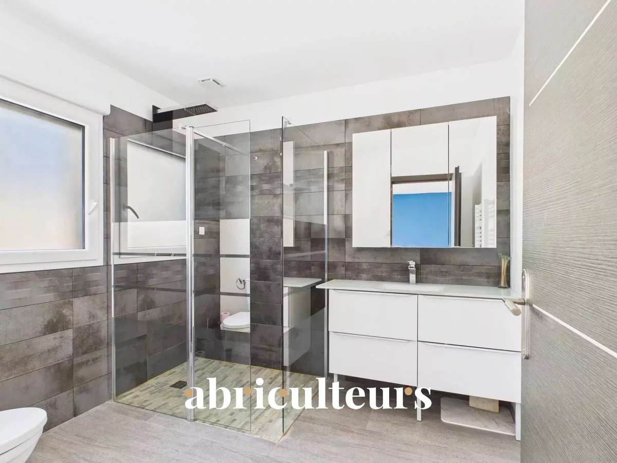 House Bagnols-en-Forêt