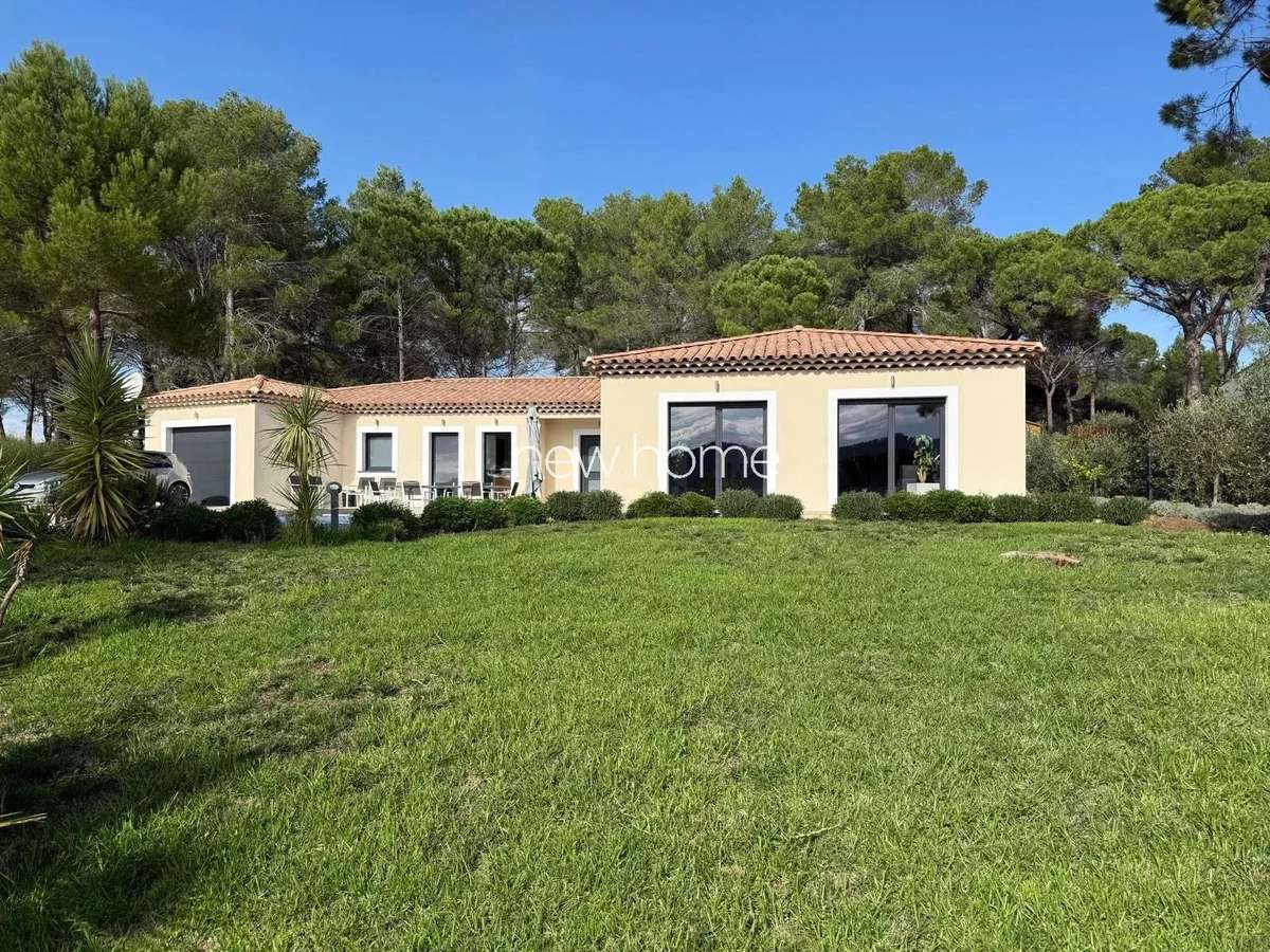 Maison Bagnols-en-Forêt