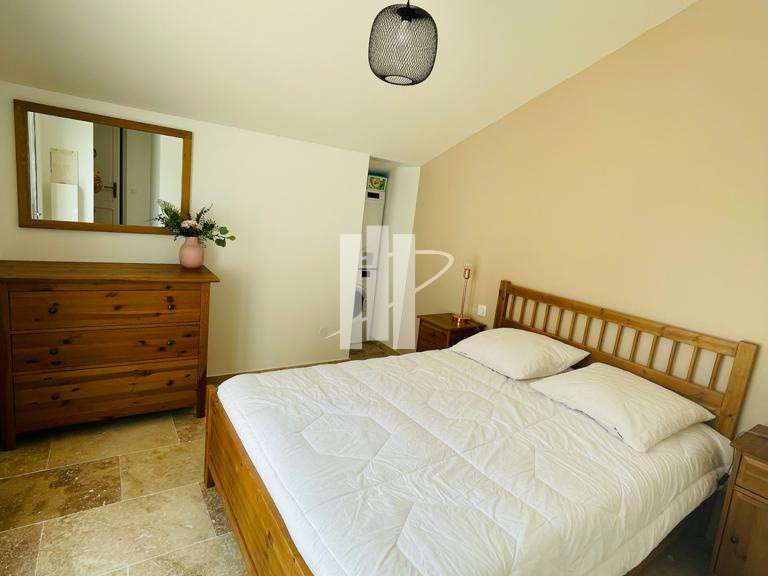 Villa Bagnols-en-Forêt - 4 chambres - 100m²