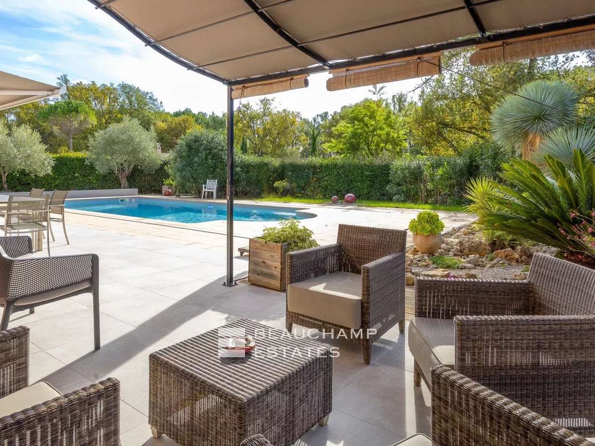 Villa Bagnols-en-Forêt